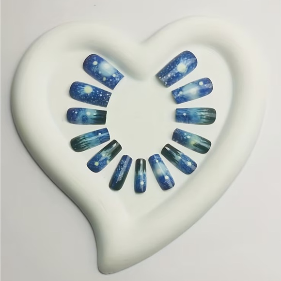 24pc, Van Gogh Starry Night Press On Glossy Nails NIP - Picture 2 of 5